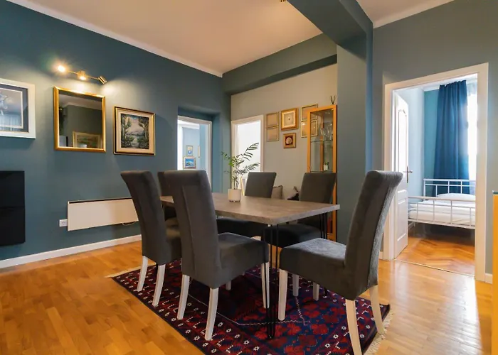 Lux Duje アパート スプリト