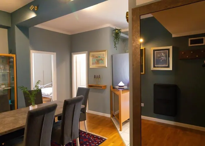 Lux Duje アパート