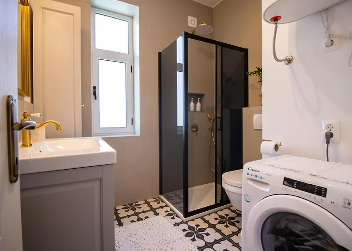 Apartment Lux Duje